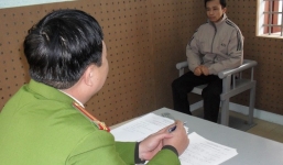 Tâm sự người cha già và tuổi thơ 'lạ' của sát nhân máu lạnh